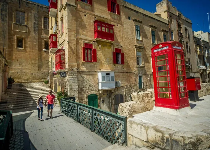 Opulent Elegance In Valletta Lux Holiday Retreat
